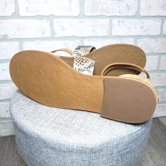 FRYE & CO. EVIE 2 Band Sandal Flats Size 7 - Picture 2 of 12